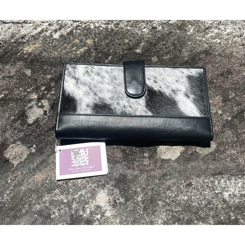 ROCHESTER - TRAVEL COWHIDE CLUTCH WALLET